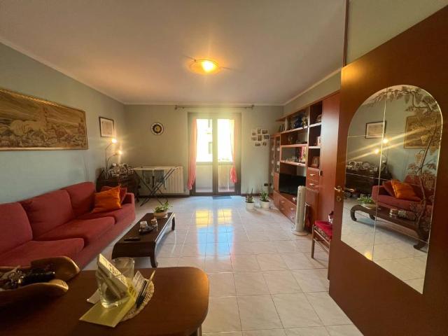 Appartamento in vendita a Torrevecchia Pia, Lombardia