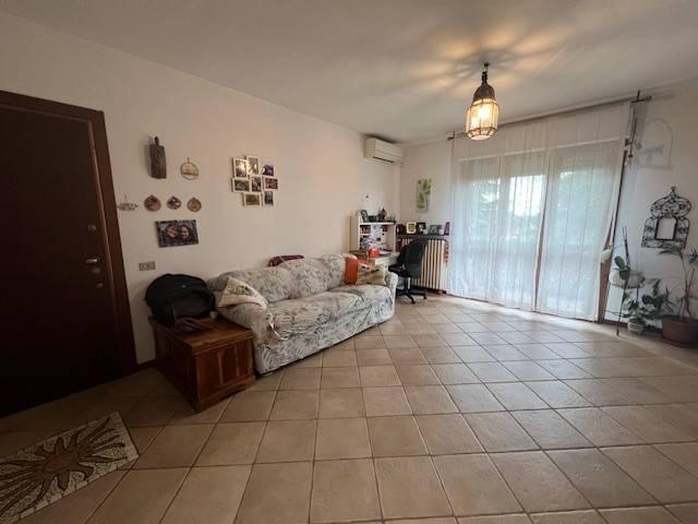 Appartamento in vendita a Torrevecchia Pia, Lombardia