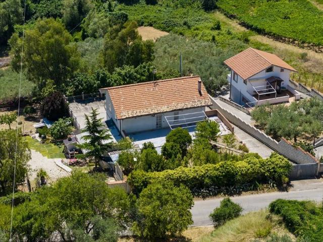Appartamento in vendita a Torrevecchia Teatina, Abruzzo
