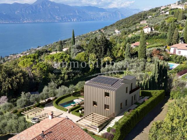 Appartamento in vendita a Loncrino, Torri Del Benaco
