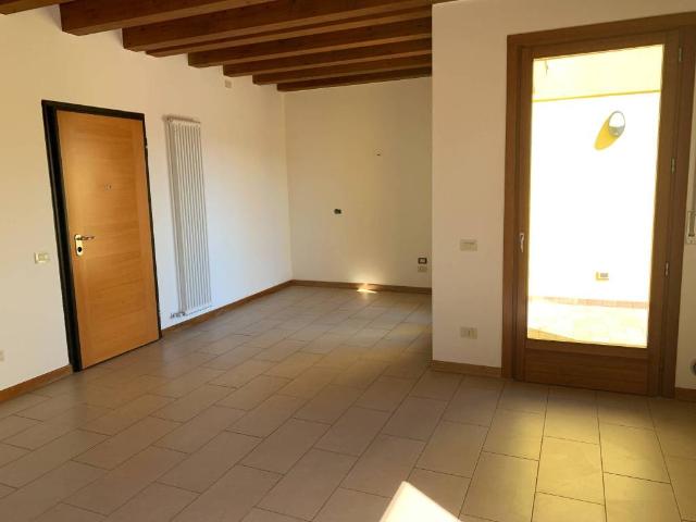 Appartamento in vendita a Lerino, Torri Di Quartesolo