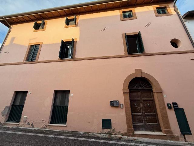 Appartamento in vendita a Torrice, Lazio