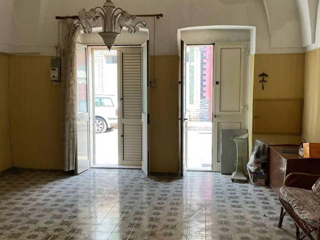 Appartamento in vendita a Puglia, Taranto