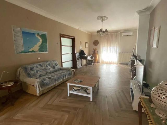 Appartamento in vendita a Puglia, Taranto