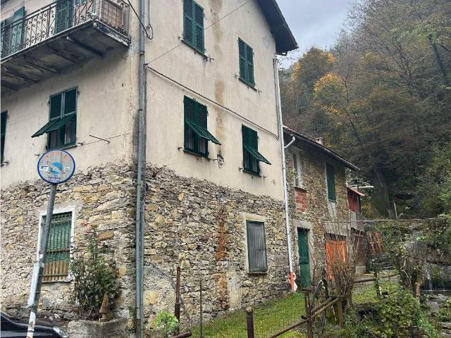 Appartamento in vendita a Torriglia, Liguria