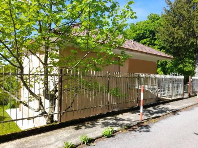 Appartamento in vendita a Torriglia, Liguria