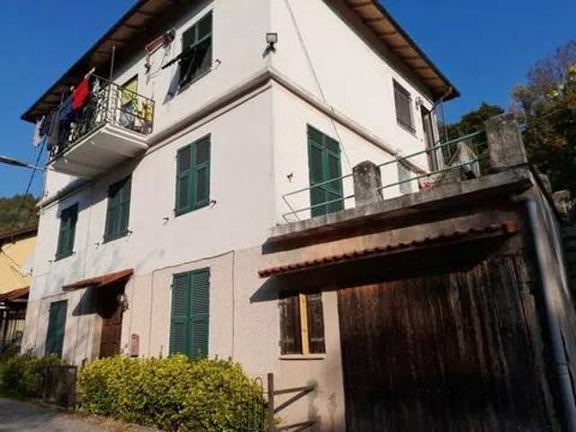 Appartamento in vendita a Bargogni, Torriglia