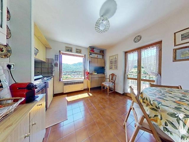 Appartamento in vendita a Prato, Torriglia
