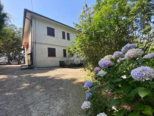 Appartamento in vendita a Torriglia, Liguria