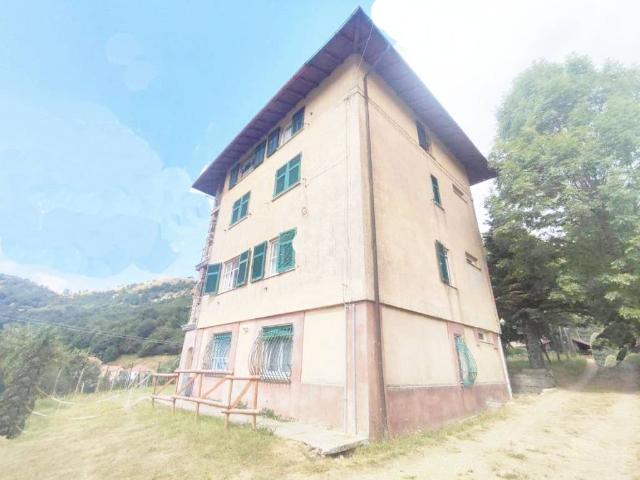 Appartamento in vendita a Torriglia, Liguria