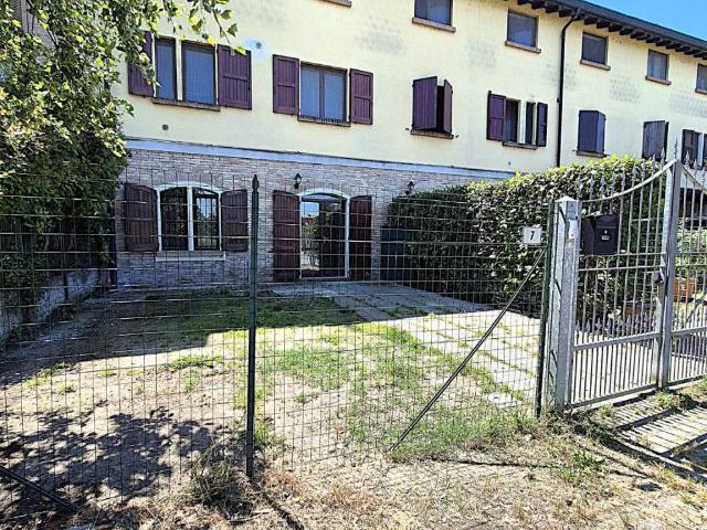 Appartamento in vendita a Torrile, Rivarolo