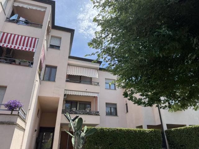 Appartamento in vendita a Torrile, San Polo