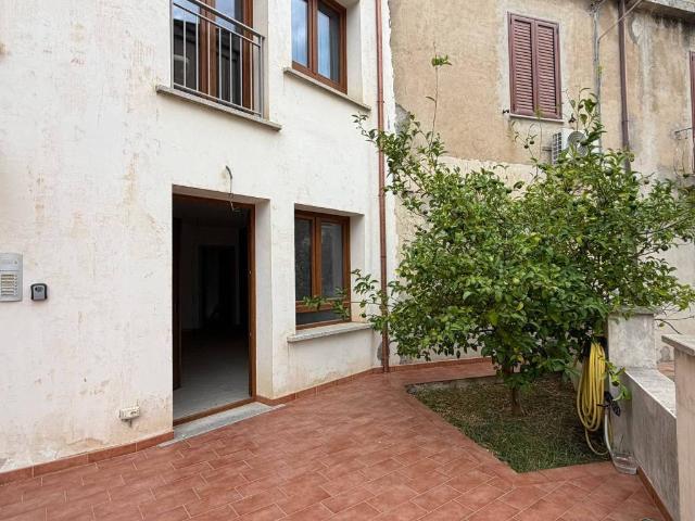 Appartamento in vendita a Su Forru 'e sa Teula, Tortolì