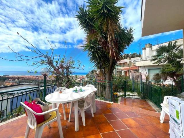 Villa Indipendente in vendita a Calabria, Cosenza