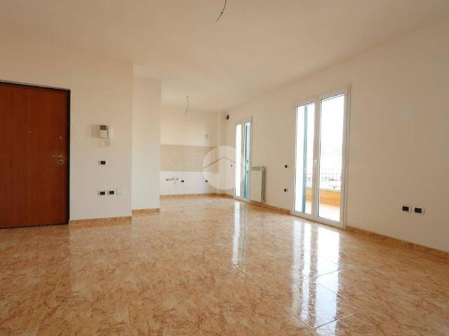 Appartamento in vendita a Tortoreto, Teramo