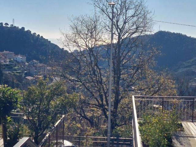 Appartamento in vendita a Tovo San Giacomo, Liguria