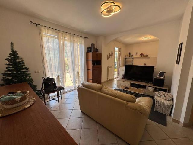 Appartamento in vendita a Tovo San Giacomo, Liguria