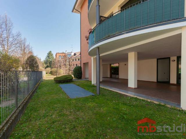 Appartamento in vendita a Barnasc, Tradate