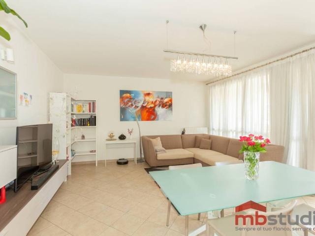 Appartamento in vendita a Barnasc, Tradate