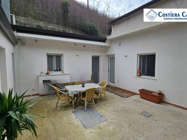 Appartamento in vendita a Tramonti, Campania