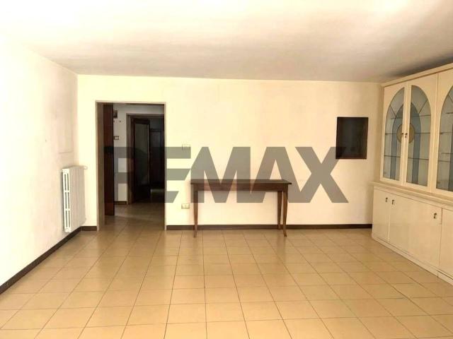 Appartamento in vendita a Puglia, Barletta-andria-trani