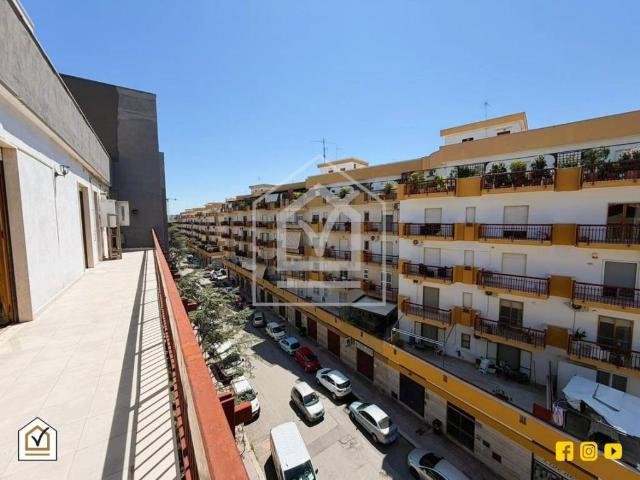 Appartamento in vendita a Puglia, Barletta-andria-trani
