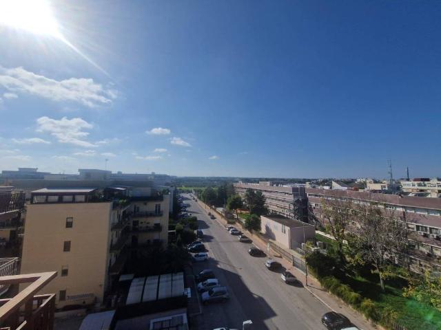 Attico in vendita a Puglia, Barletta-andria-trani
