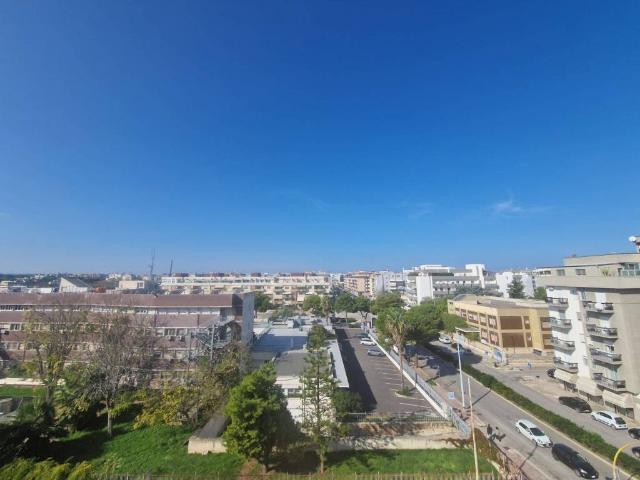 Attico in vendita a Puglia, Barletta-andria-trani
