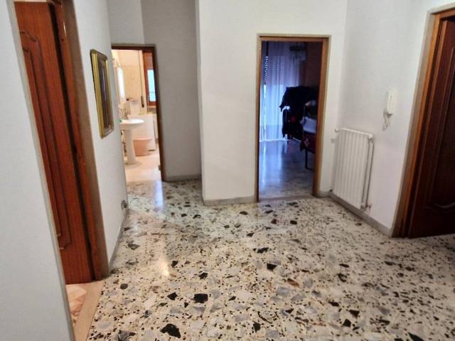 Appartamento in vendita a Puglia, Barletta-andria-trani