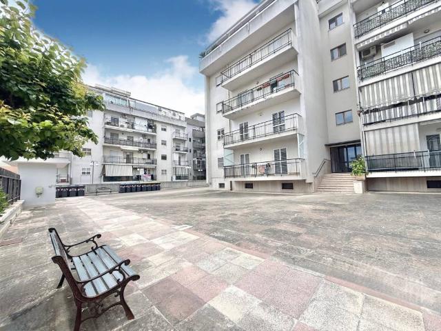 Appartamento in vendita a Trani, Barletta-Andria-Trani