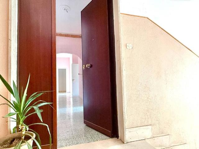 Appartamento in vendita a Puglia, Barletta-andria-trani