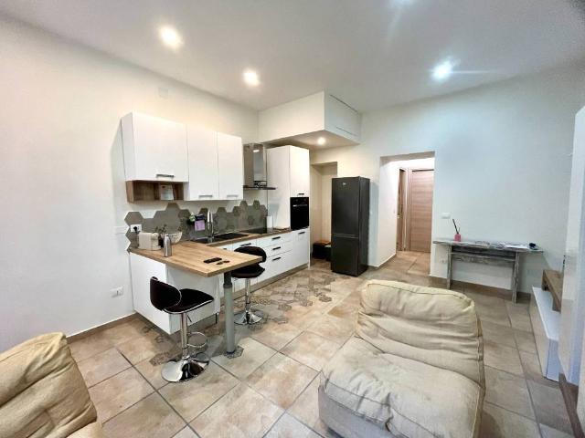 Appartamento in vendita a Puglia, Barletta-andria-trani