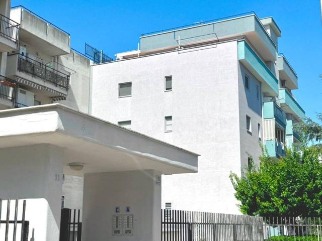 Appartamento in vendita a Puglia, Barletta-andria-trani