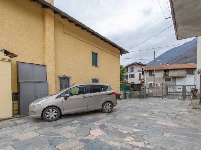 Appartamento in vendita a Traona, Lombardia
