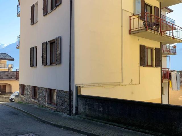 Appartamento in vendita a Traona, Lombardia