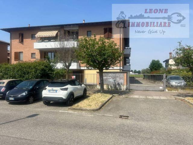 Appartamento in vendita a Travacò Siccomario, Lombardia