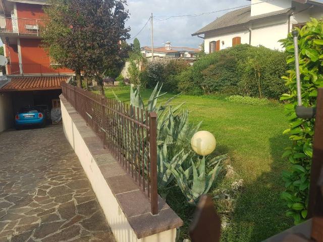 Appartamento in vendita a Travagliato, Brescia