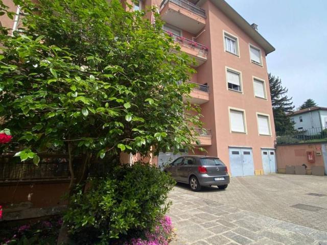 Appartamento in vendita a Travedona Monate, Lombardia