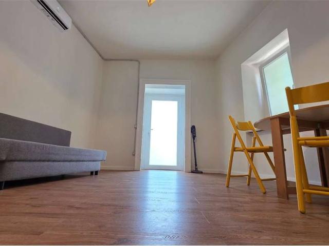 Appartamento in vendita a Travedona Monate, Lombardia