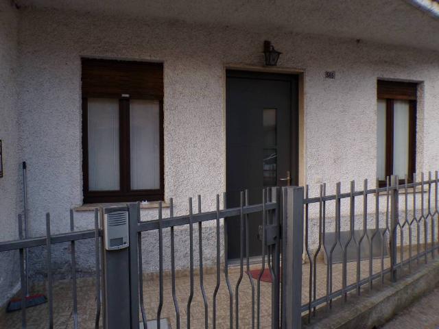 Appartamento in vendita a Travedona Monate, Lombardia