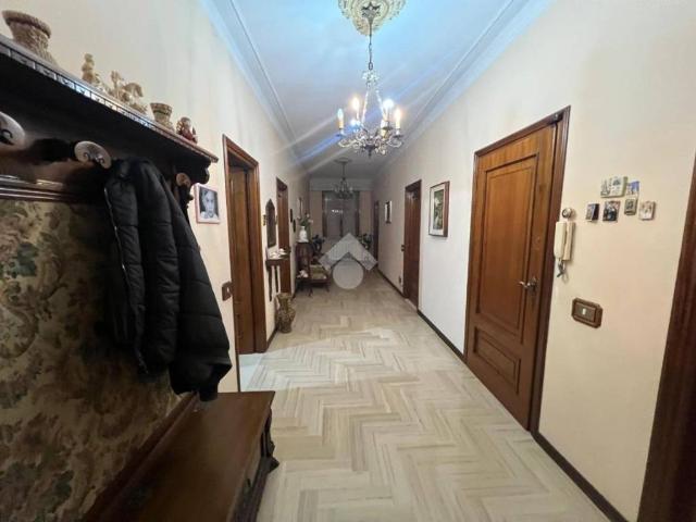 Appartamento in vendita a Traversetolo, Reggio Emilia