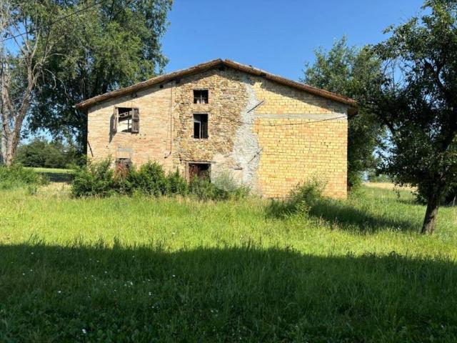 Appartamento in vendita a Traversetolo, Reggio Emilia