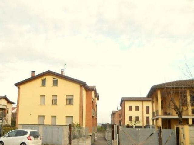 Appartamento in vendita a Traversetolo, Reggio Emilia
