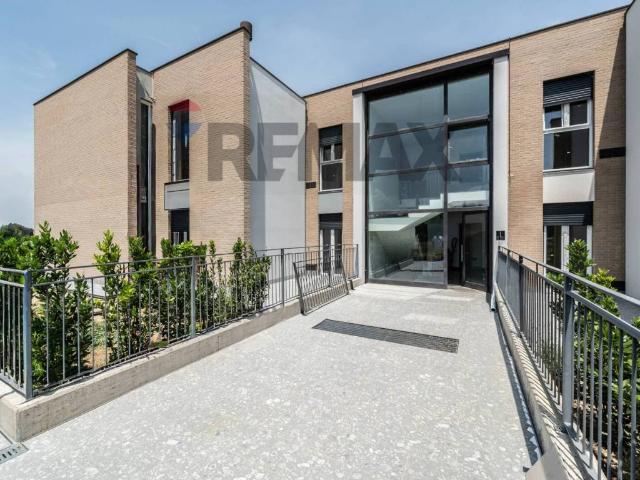 Appartamento in vendita a Traversetolo, Reggio Emilia