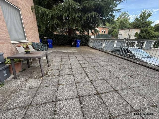 Appartamento in vendita a Traversetolo, Reggio Emilia