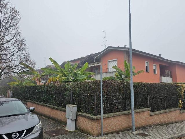 Appartamento in vendita a Traversetolo, Reggio Emilia