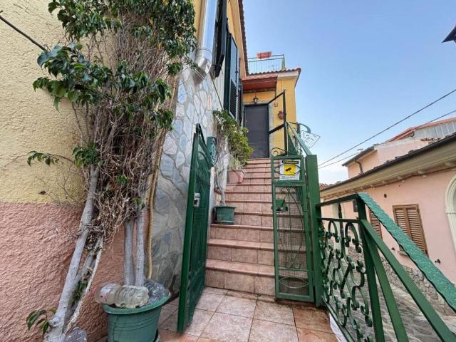 Appartamento in vendita a Calabria, Cosenza