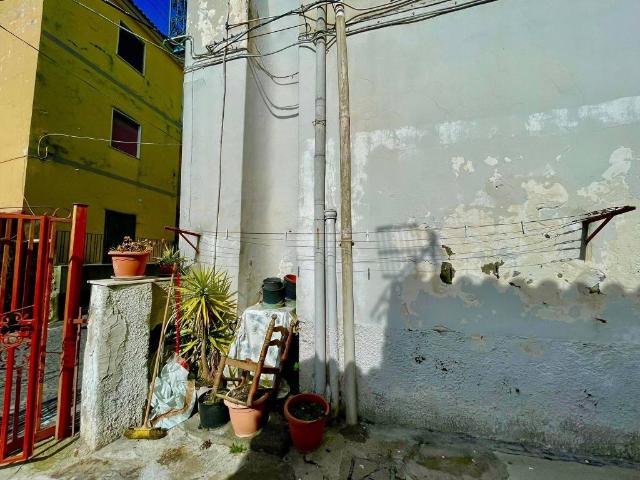 Appartamento in vendita a Trecase, Campania