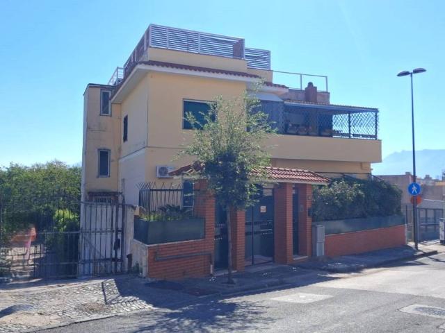 Appartamento in vendita a Bosco del Monaco, Trecase