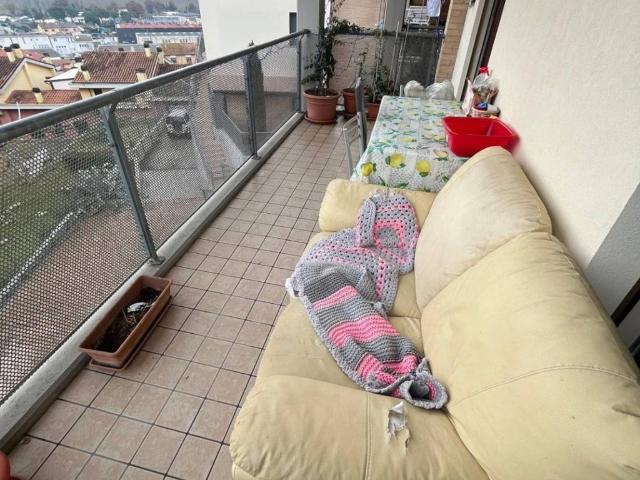 Appartamento in vendita a Trecastelli, Marche